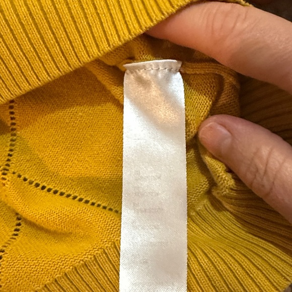 Yumi Kim Knitwear yellow Sweater with Black embroidered flowers M 8 40 Anthro - Picture 6 of 9